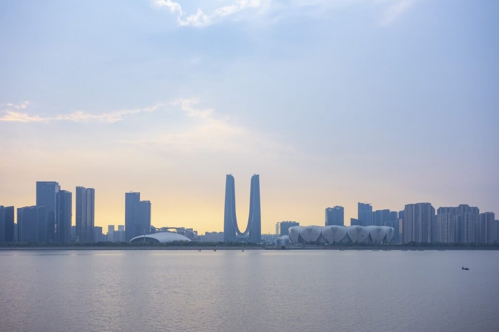 hangzhou, qiantang river, city, Zhejiang Province.jpg
